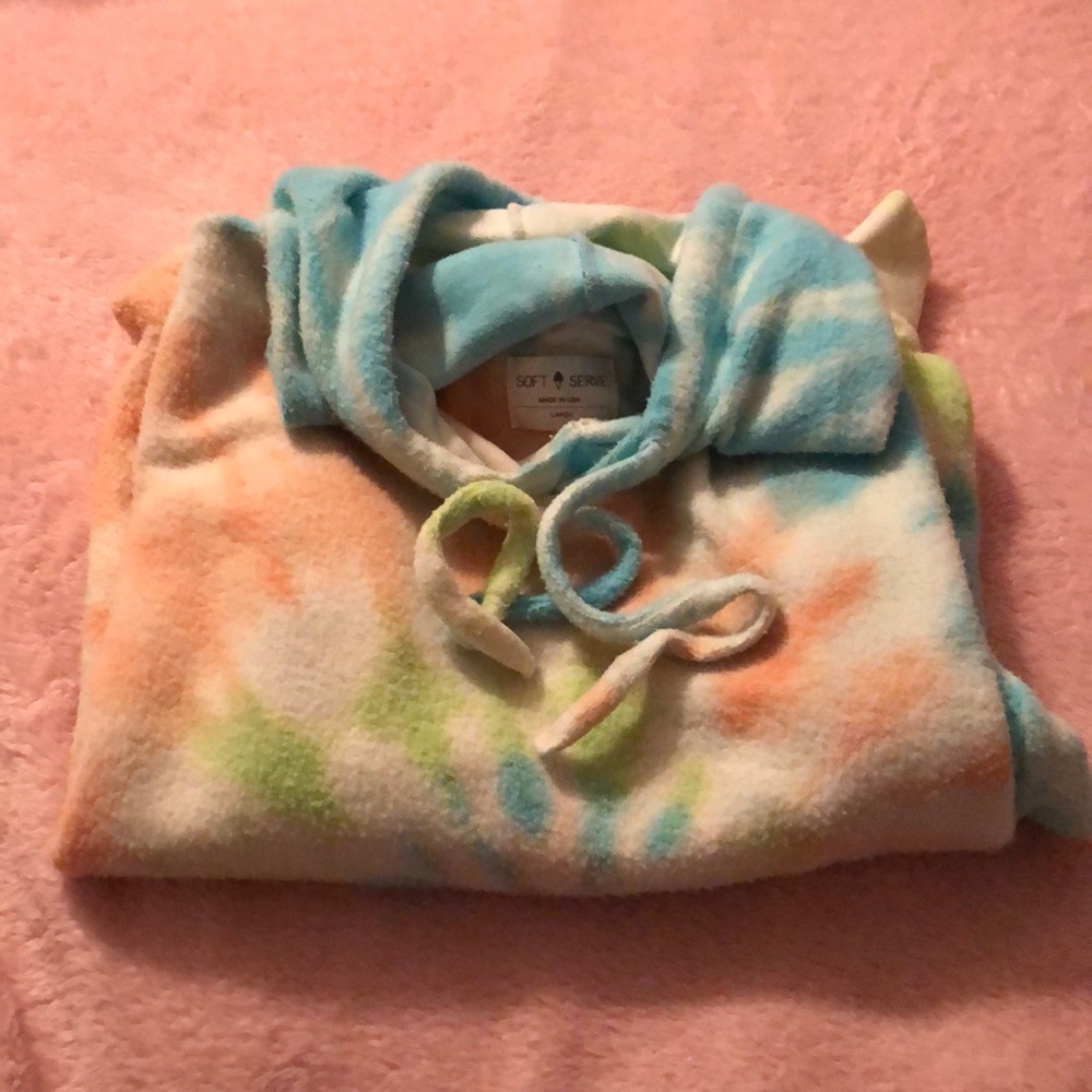 Soft Serve cloud hoodie! Sherbert color. Like NEW